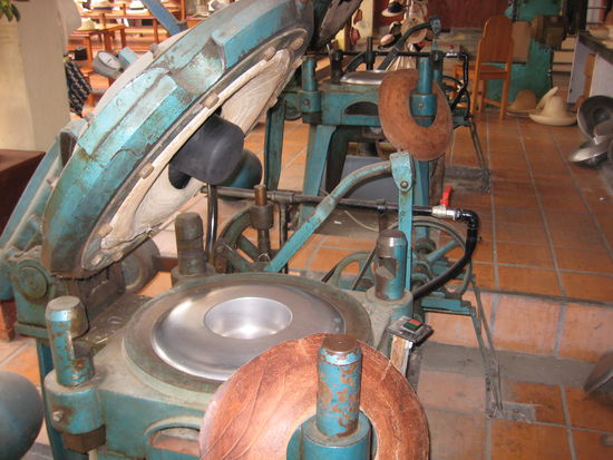 Panama Hut Factory in Cuenca