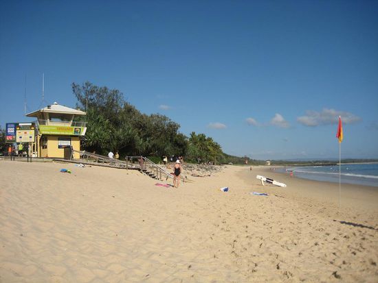 Noosa, Sunshine Coast
Feel safe within the flags