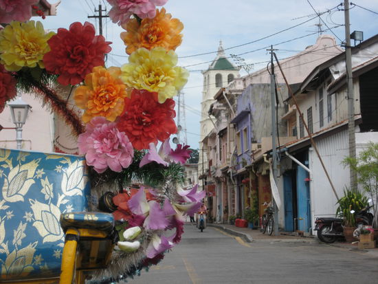 3 religions, 3 houses of "God", one Street of Harmony