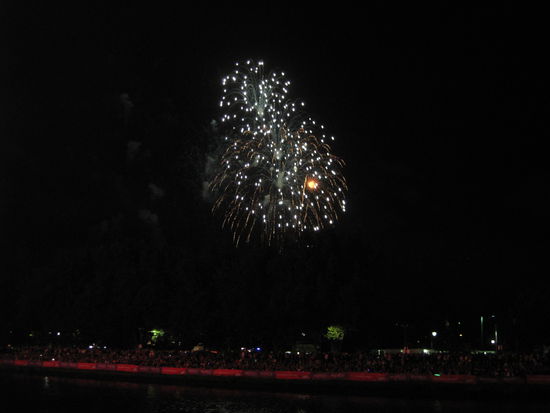 noch mehr Feuerwerk ^^