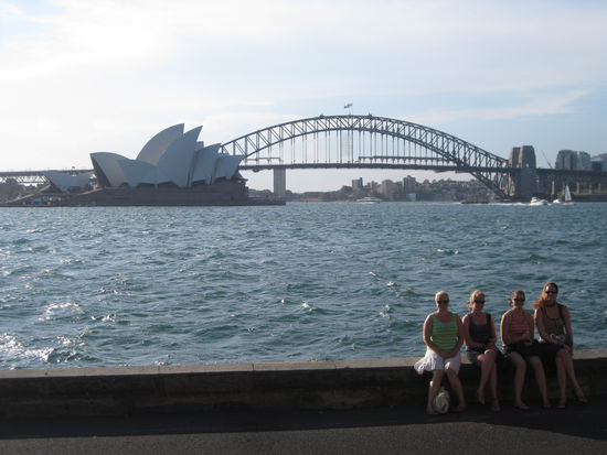 im Botanischen Garten
(v.l. Elli, Maike, Amrei &amp; Nadine)