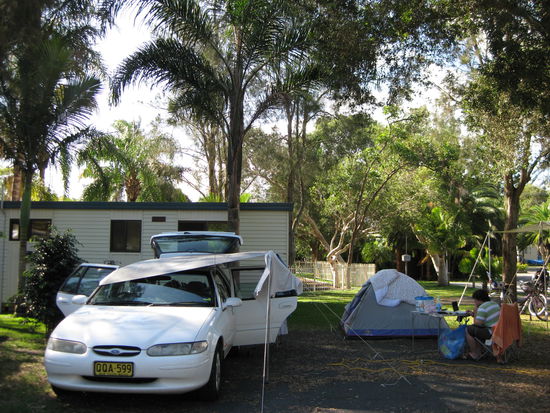 Platz in "Forster-Tuncurry"