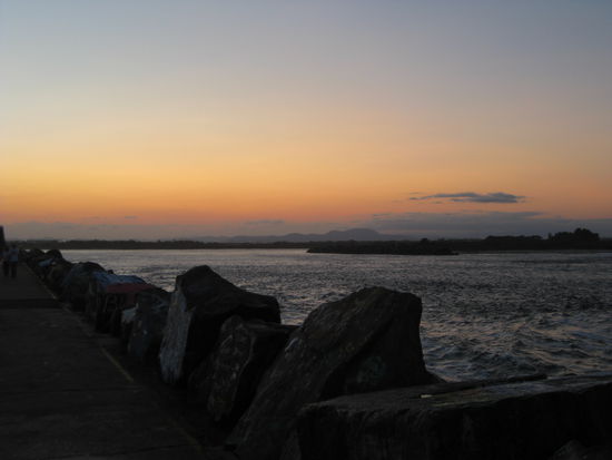 Sonnenuntergang an der "Breakwall"