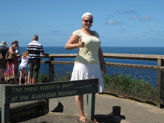 Jaja, wir haben ihn gefunden, den oestlichsten Punkt Australiens
(die anderen 3 werden wir wohl nie erreichen...)