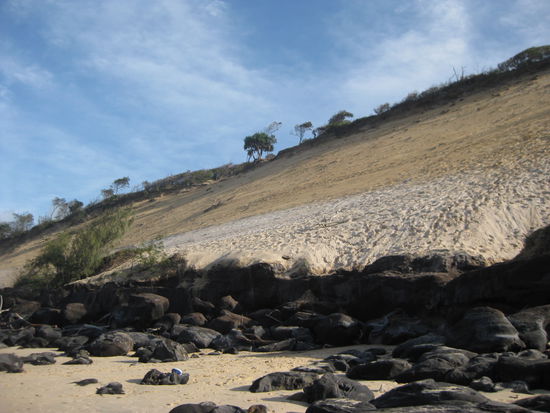riesige Sandduene in "Rainbow Beach"