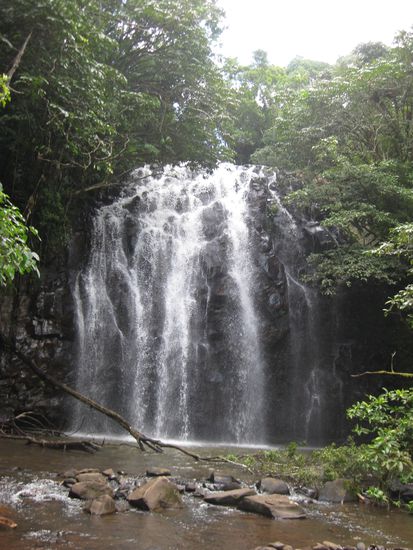 "Ellinjaa Falls"