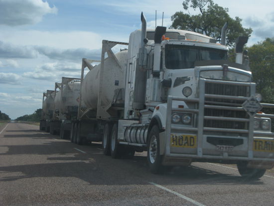 dicker Roadtrain