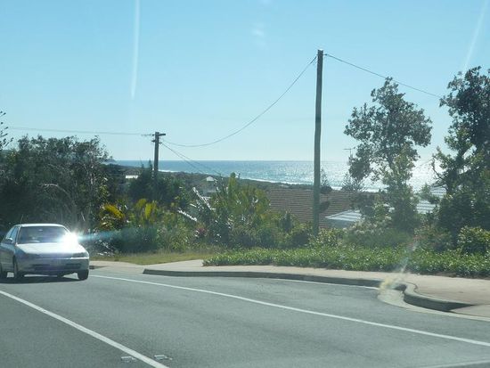 Also gings im Linksverkehr auf dem Bruce Highway direkt an der Kueste gen Norden.