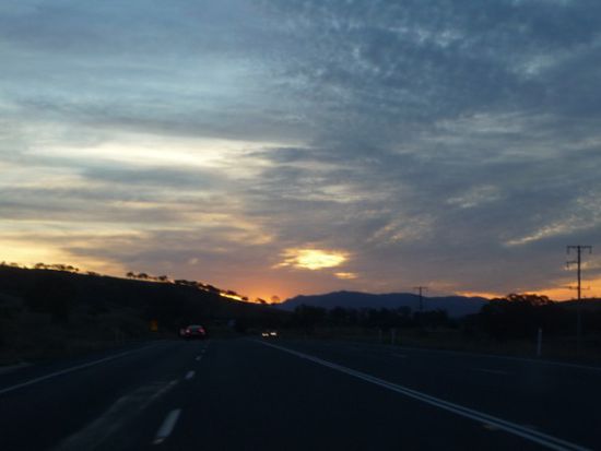 Rockhampton erreichten wir bei Sonnenuntergang.