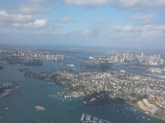 Und schon beim Anflug auf Australiens groesste Stadt konnten wir das verstehen.
