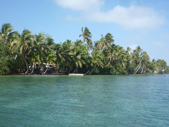 ...und dann von der Hauptinsel weg geschippert...Zivilisation ade!