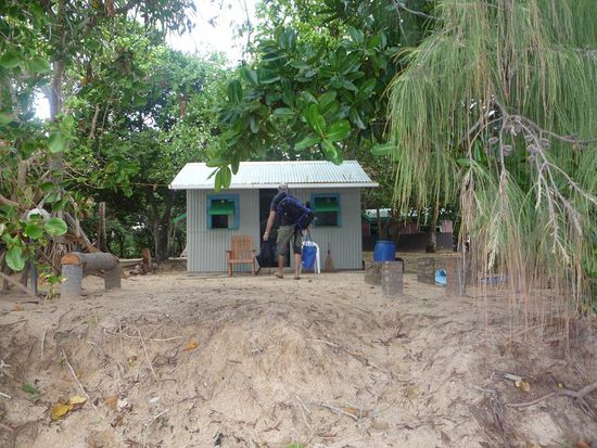 Fuer die naechsten 5 Tage waren wir Huettenbewohner.