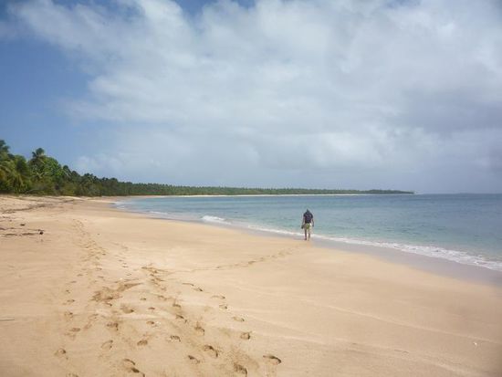 Und was haben wir wohl die ganze Zeit gemacht? Rischtisch,....Strand, sonnen, lesen....und der Strand gehörte uns allein.