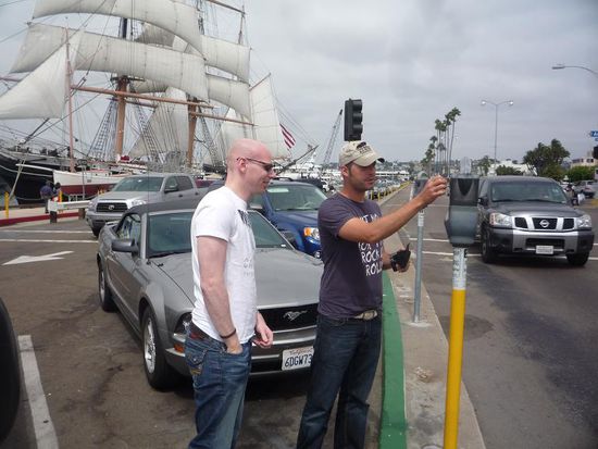 Dort parkten wir direkt am Hafen.