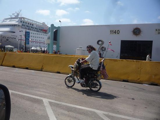 ...also hingen alle Flaggen auf Halbmast!