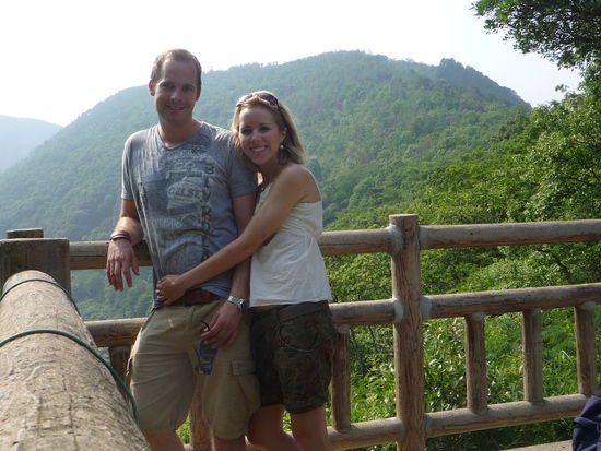 Hier verweilten wir eine Runde im Schatten, denn Japan im Sommer ist echt hot!!!