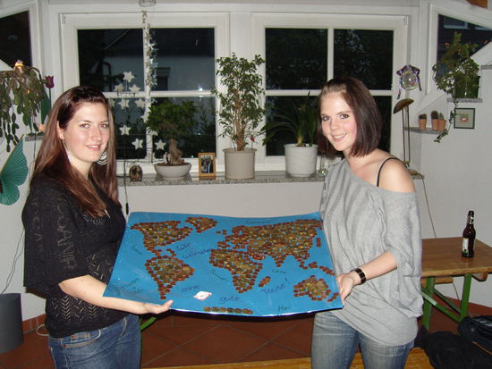 eine Weltkarte als Geldgeschenk...wie passend 