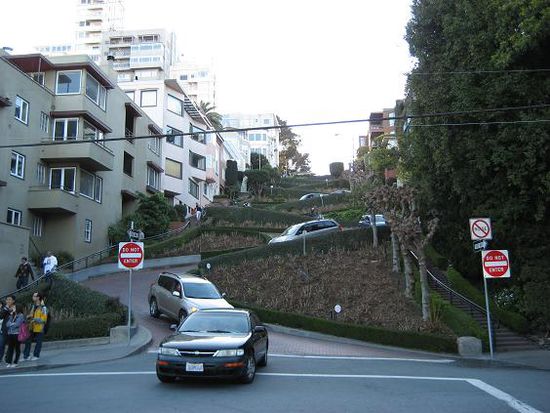 Die steilste Strasse der Welt.