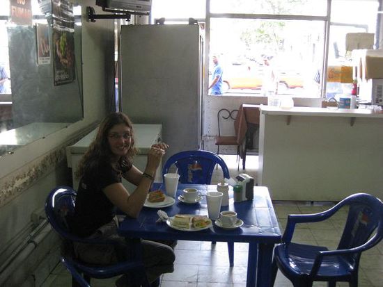 Fruehstueck in Panama-City,...