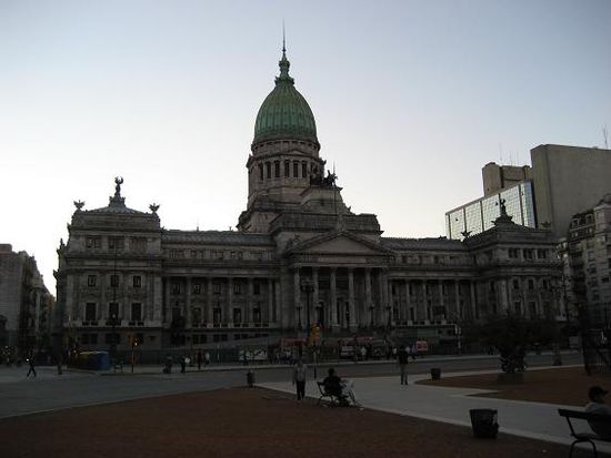 Das Washingtoner Capitol gibts auch in Buenos Aires... !