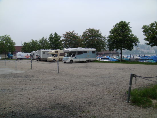 WoMo-Stellplatz in Luzern direkt am See.