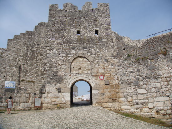 Eingang zur Festungsanlage