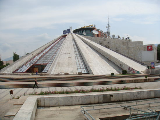 Die ehemals als Grabmahl für Hoxa geplante Pyramide