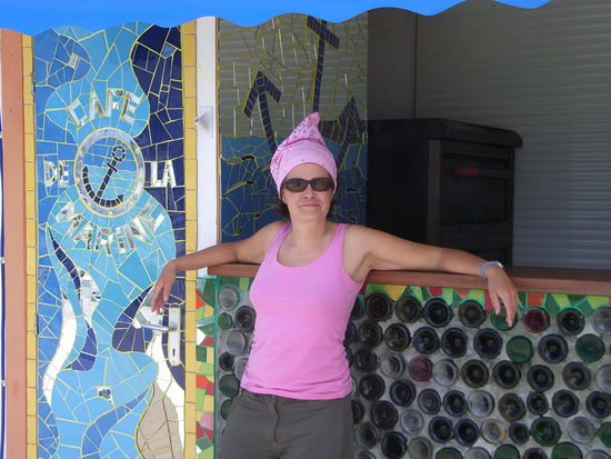 JETZT WIEDER EIN PAAR WOCHEN „BASISLAGER“.
REISE VERARBEITEN. NEUE REISE VORBEREITEN. 
TRÄUMEN. RECHERCHIEREN. PLANEN.
UND DANN ... WIEDER LOS!!!