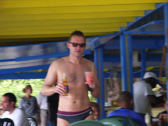 Getraenke werden geholt ...