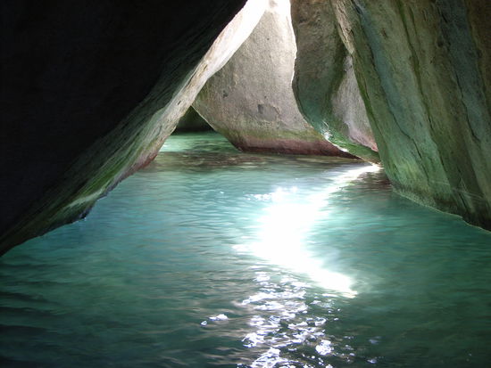 THE CAVE, schon ziemlich cool!!!