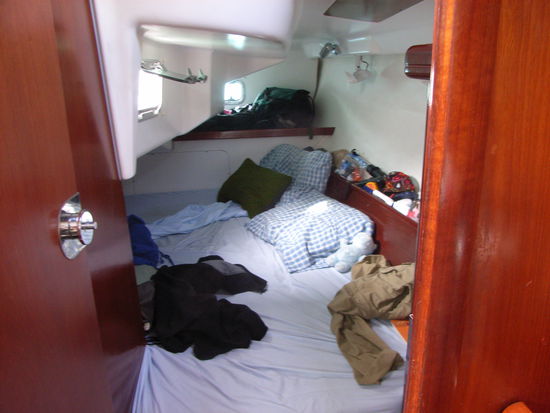 UND DANN: AB IN  DIE KOJE - 
VIELLEICHT HEUTE NACHT ENDLICH WENIGER WIND???