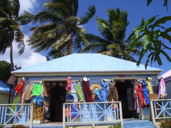 Für's SHOPPINGVERGNUEGEN 
ist auf jeden Fall gesorgt ...