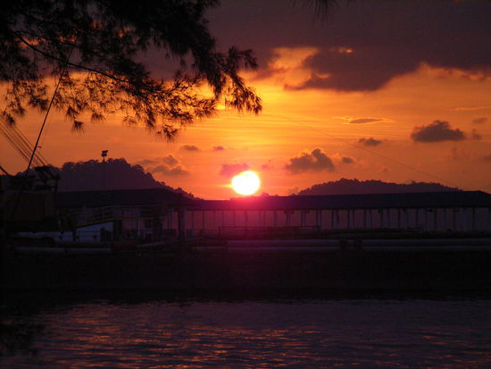 ... den Sonnenuntergang.