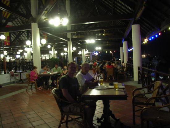 Port Kelang, Bierchen in der Marina