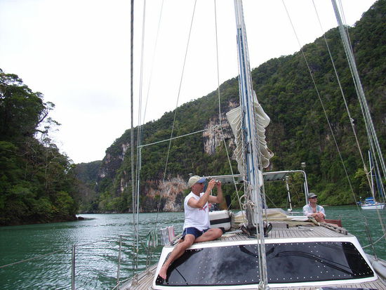 .. und auch wir werden heute nacht RUHIG schlafen.