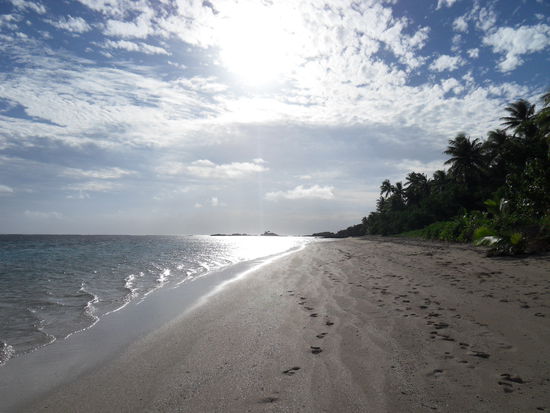 Viel Platz für uns an diesem Traumstrand, so darf bitte jeder Tag zu Ende gehen ...