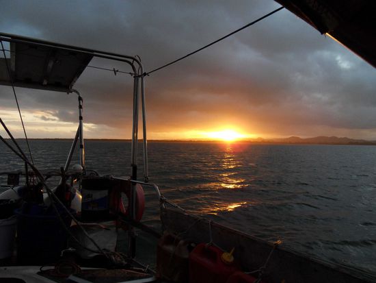 So sehen Sonnenuntergaenge in der Suedsee aus!!!