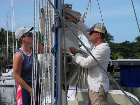 Silja und Sven packen das GROSS ordentich ein.