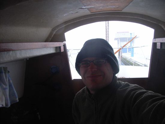 So fängt unser Ostermontag in Kortgene  an: Selbstporträt mit fettem NEBEL im Hintergrund.