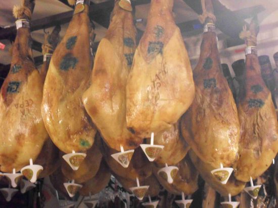 SERRANO-Schinken - soooo viele!!! 
Da schlägt mein "Schlemmermaul" höher!!!