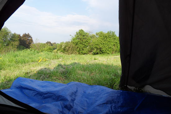 Das Zelt steht!!! Wieder einmal: "Anzelten" zu Ostern ...