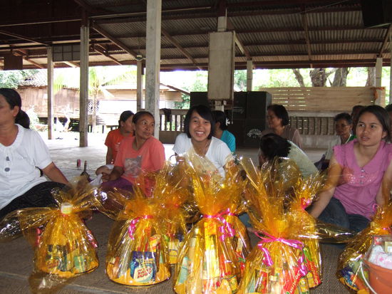 Die Geschenke fuer die Moenche