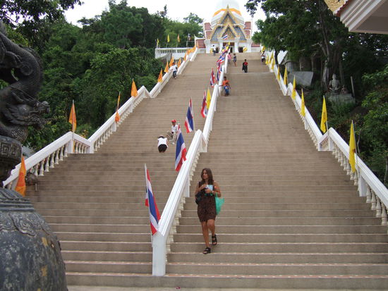 Khao Takiap, der lange Weg nach oben.