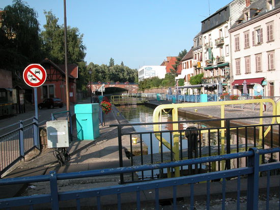 Schleuse des Rhein-Marne-Kanals in Saverne