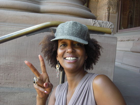 Das ist Maram mit meiner Muetze aufm Kopp