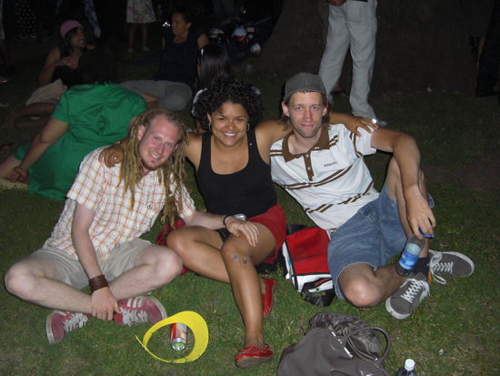 Jan (der Deutsche), seine Freundin (den Namen hab ich vergessen) und ich natuerlich