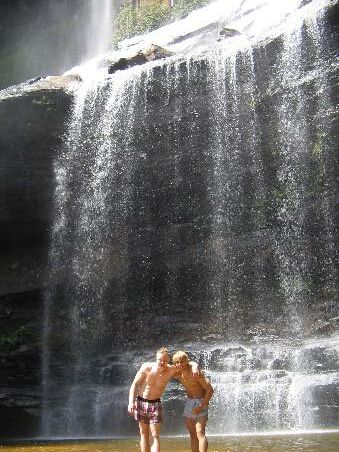 Wentworthfalls unten
leider ist das Wasser auch an warmen Tagen Schweine kalt
