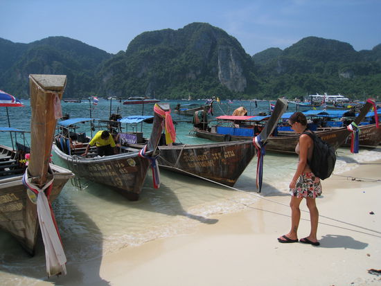 und so sehen die Wassertaxis aus. 