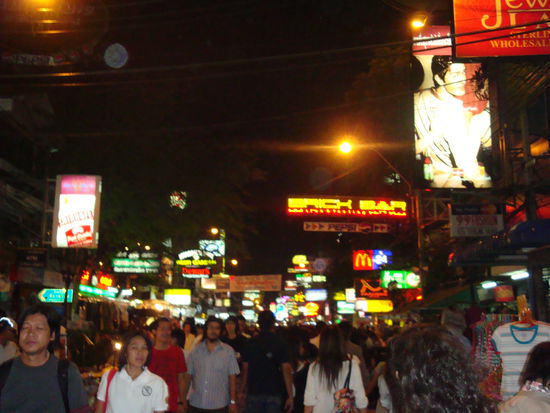 Bangkok by Night @ Khao San Road!