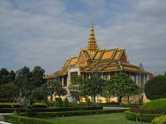 eines der Gebaeude des Koenigspalastes